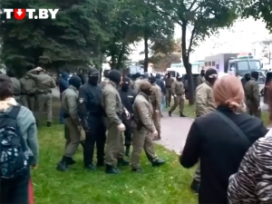 В Минске начались задержания на акции в поддержку Марии Колесниковой